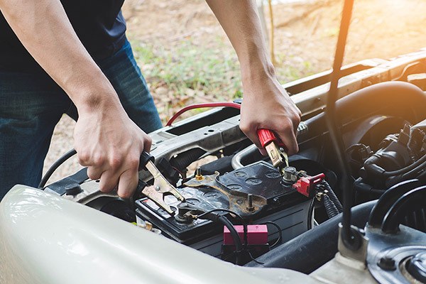 jump start car with cables