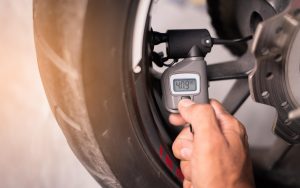 How to Determine Proper Tire Pressure