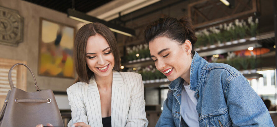 Advisor and client in a meeting.